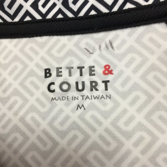 🌼  BETTE COURT WOMENS ATHLETIC SHIRT SLEEVELESS SIZE M 🌼 - Picture 2 of 3